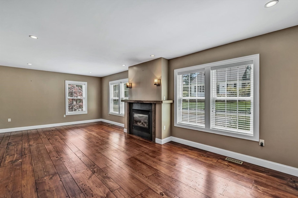 208 Route 6a Property Photo 10