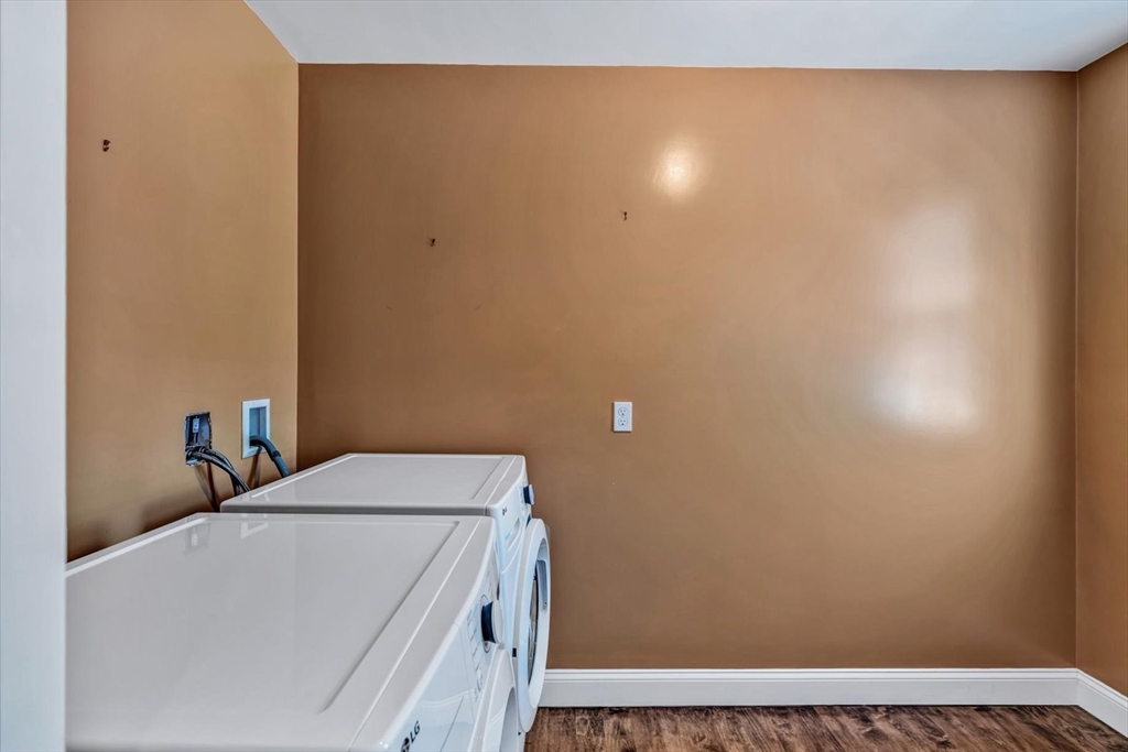 208 Route 6a Property Photo 24