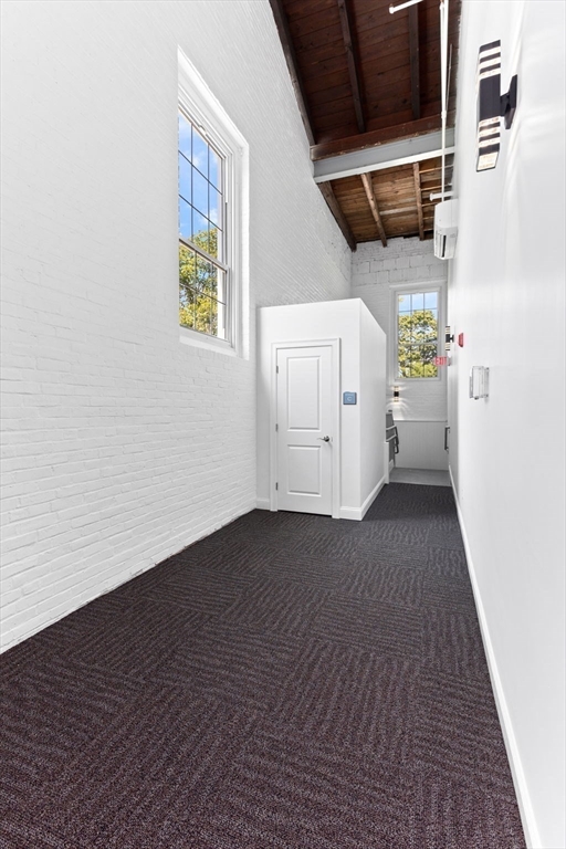 8 Lincoln Street # 215 Property Photo 14