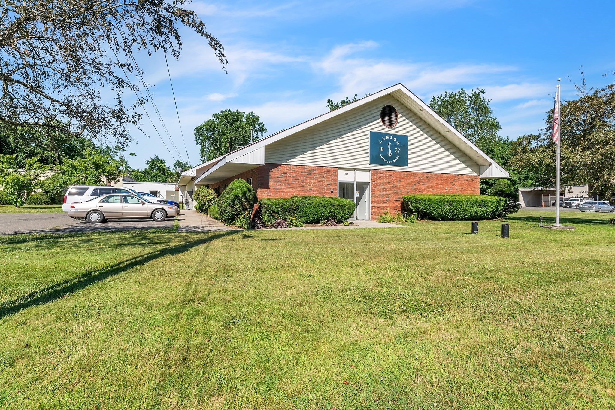 79 Mainline Drive Property Photo 2