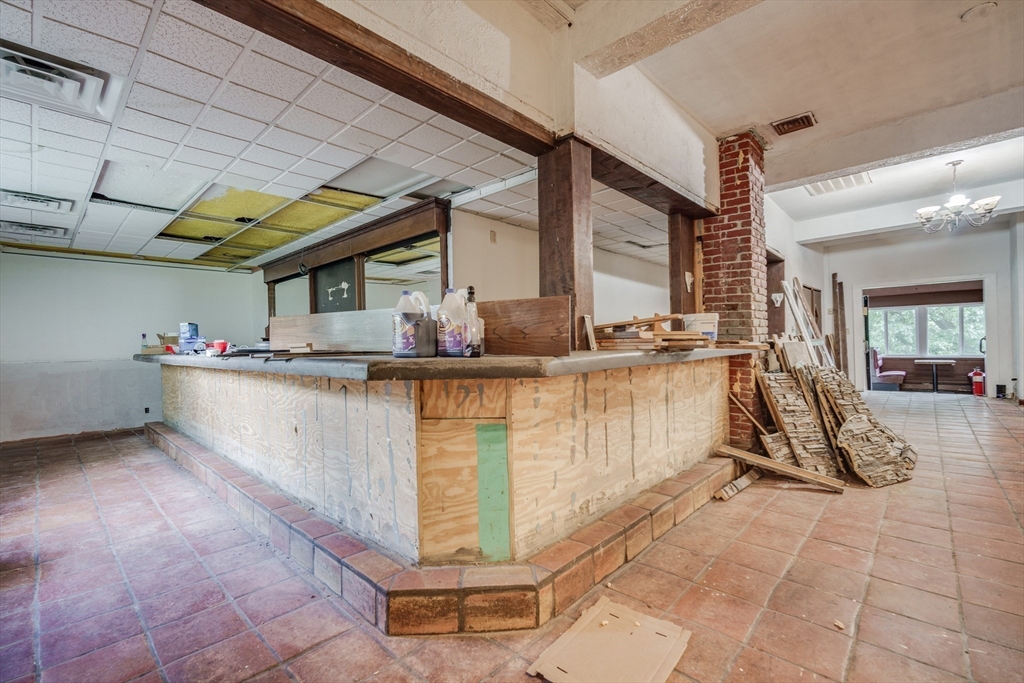 2589 Boston Road Property Photo 23