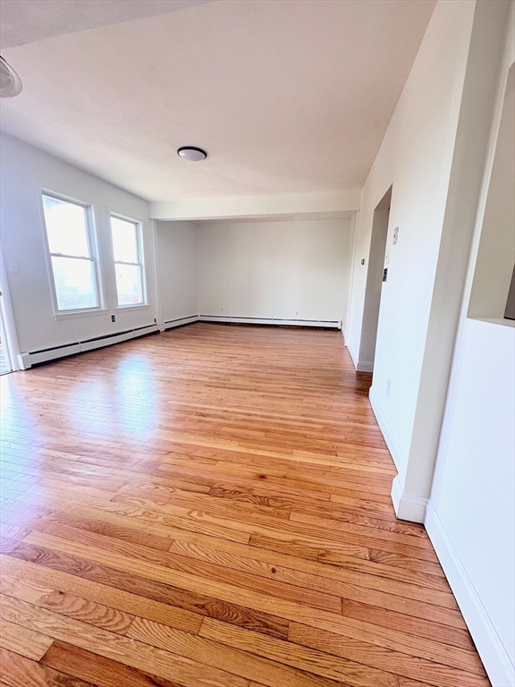 382-384 Watertown St # 2r Property Photo 3