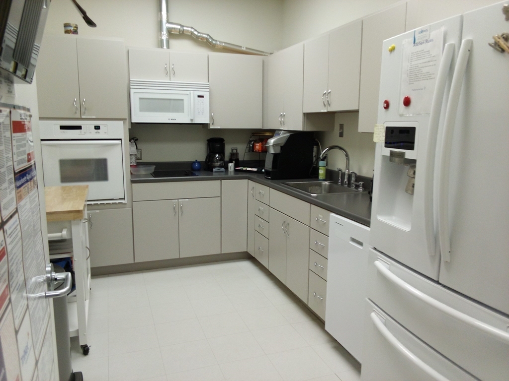 114 Pleasant Property Photo 21