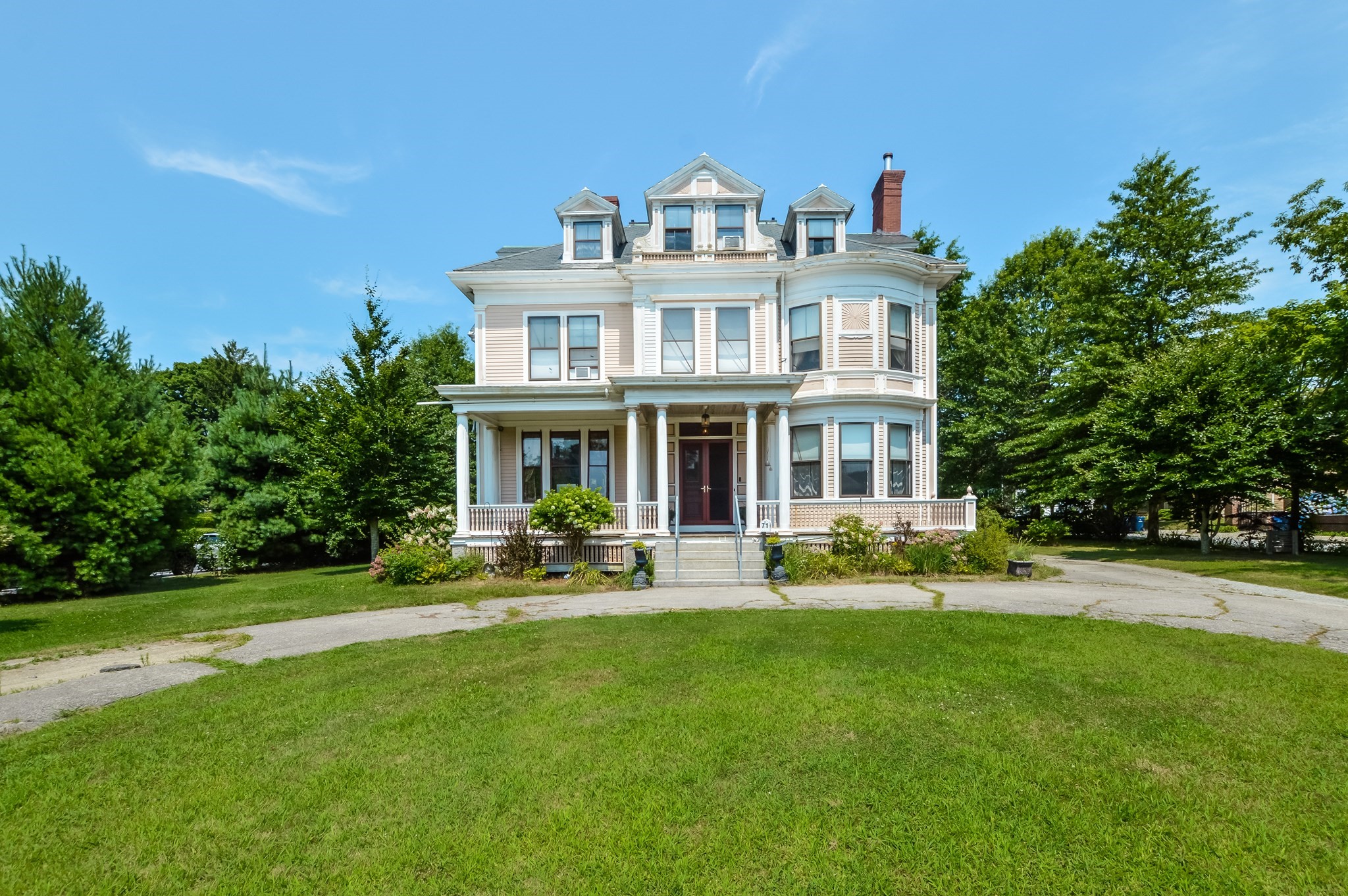 71 Hawthorn St
