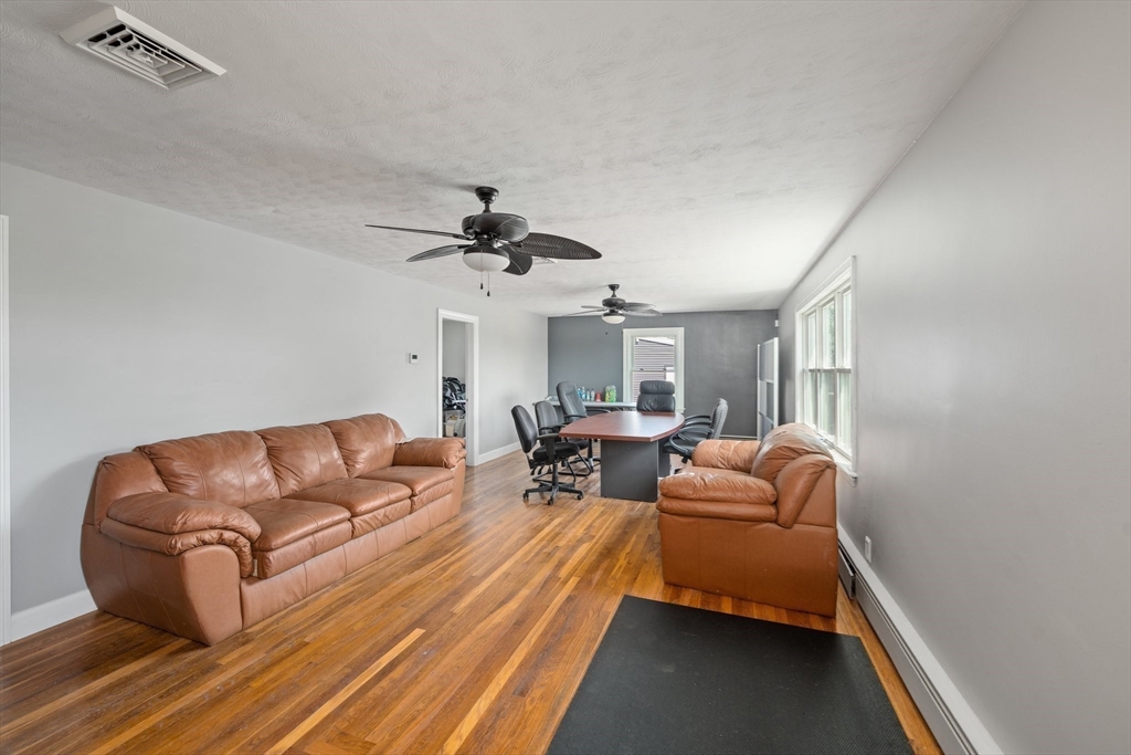 1097 Eddie Dowling Highway Property Photo 22