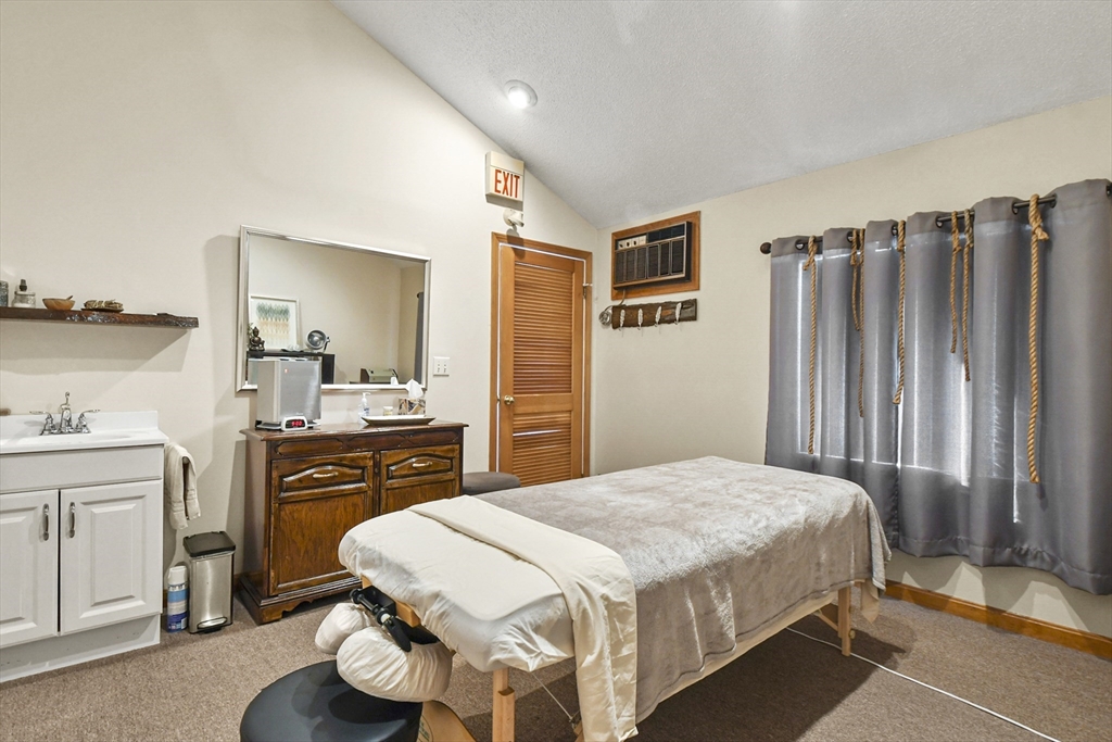194 Rockdale Avenue Property Photo 13