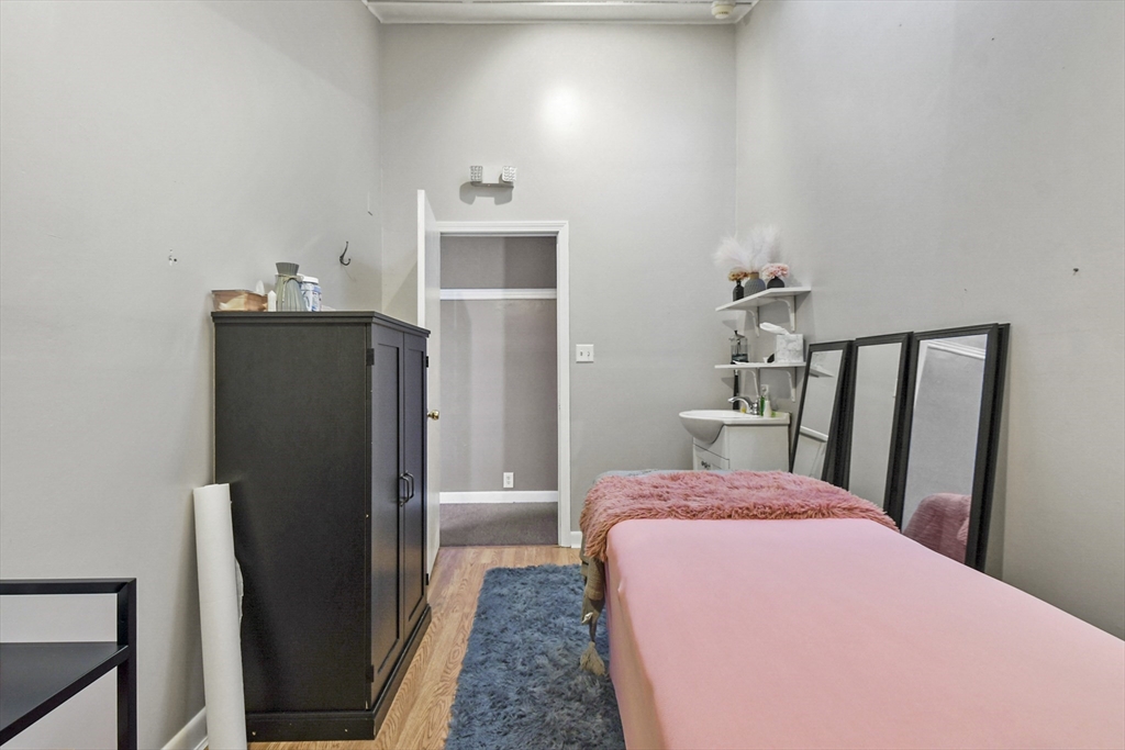 194 Rockdale Avenue Property Photo 18