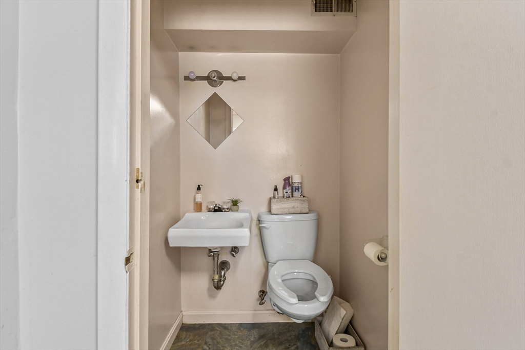194 Rockdale Avenue Property Photo 24