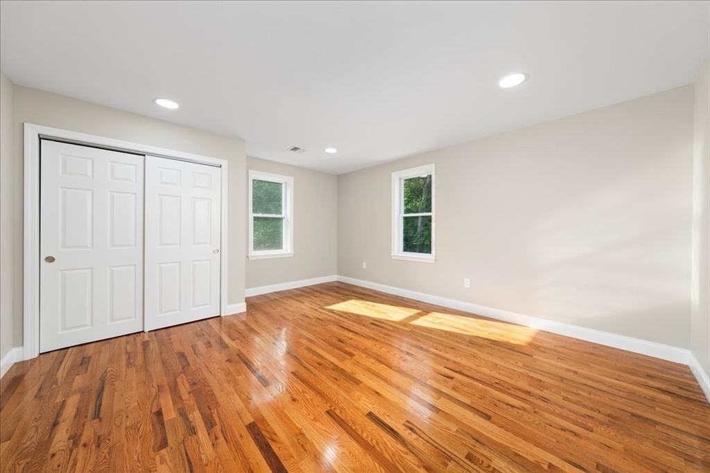 92 Union St Property Photo 36