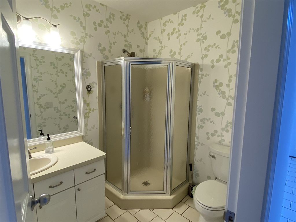 15 Clear Pond Rd Property Photo 13