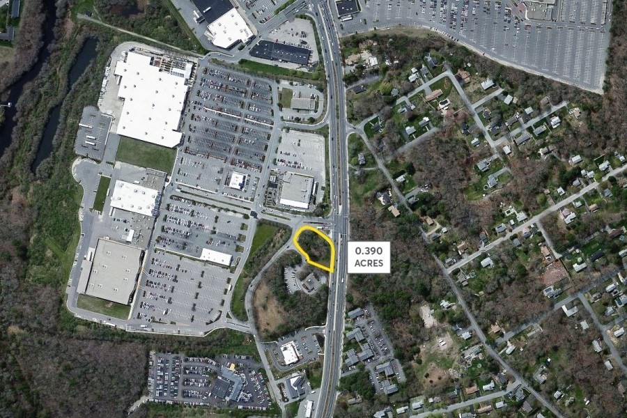 71 Faunce Corner Mall Road Property Photo 1