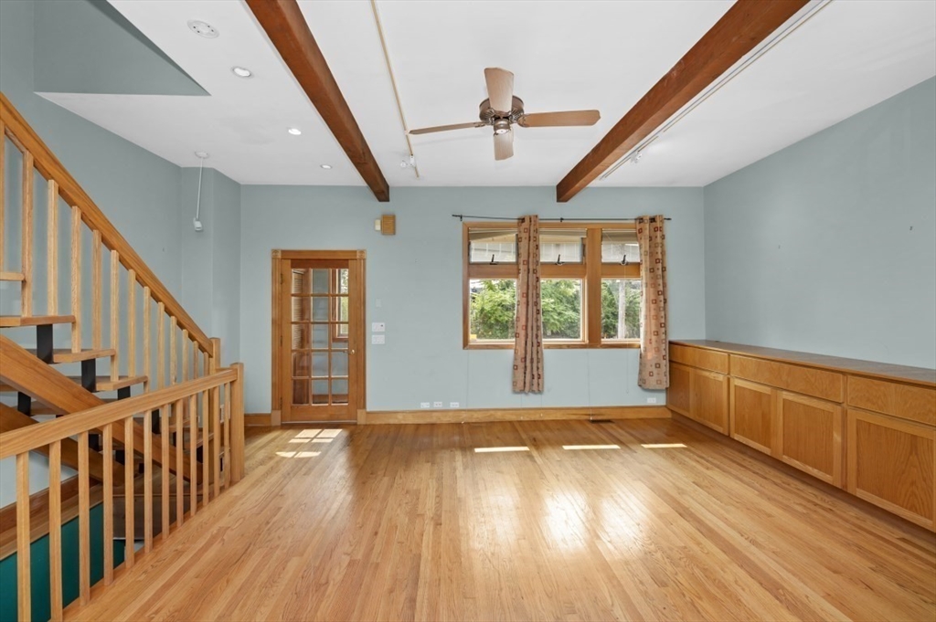 8 Clinton Pl Property Photo 1
