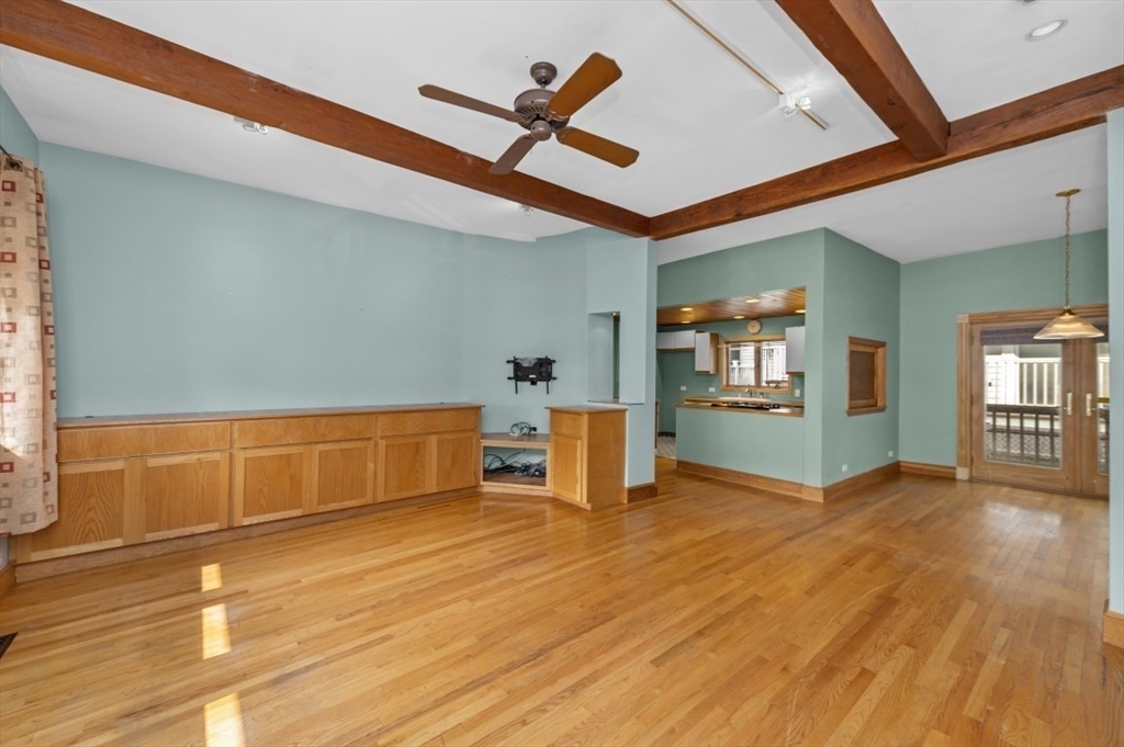 8 Clinton Pl Property Photo 2