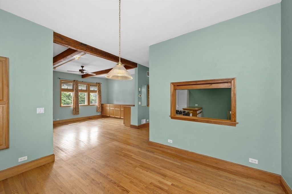 8 Clinton Pl Property Photo 4