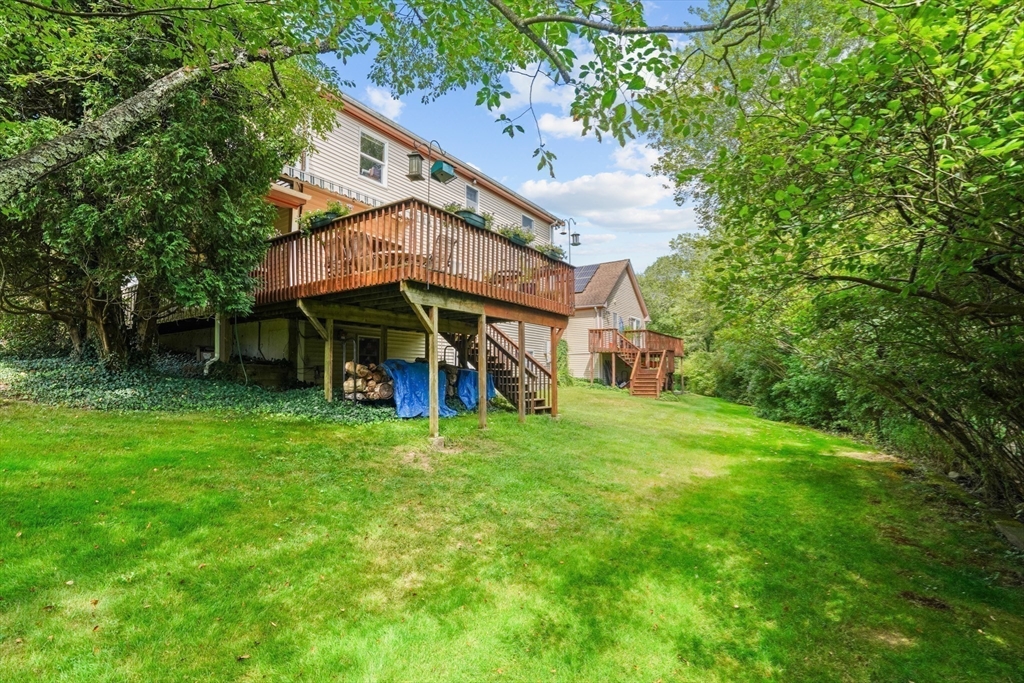 33 Homestead Ave Property Photo 32