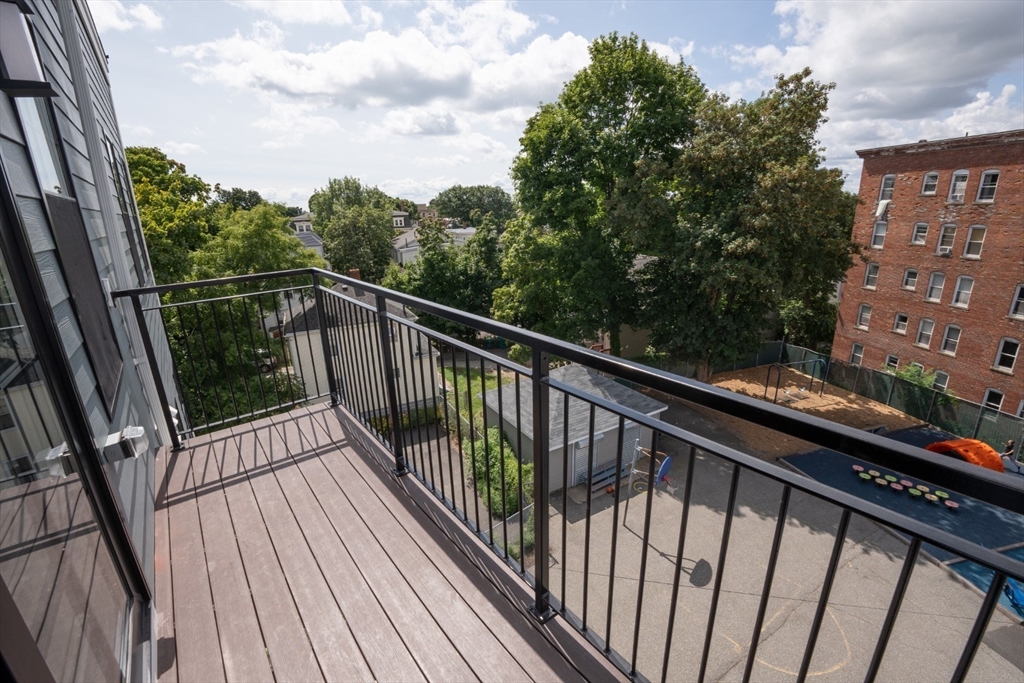 13 Nahant Street # 2a Property Photo 6