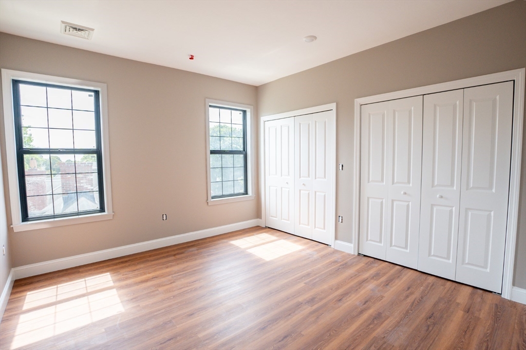 13 Nahant Street # 2a Property Photo 8