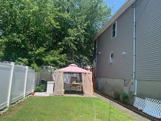 15r Argyle St. Property Photo 4