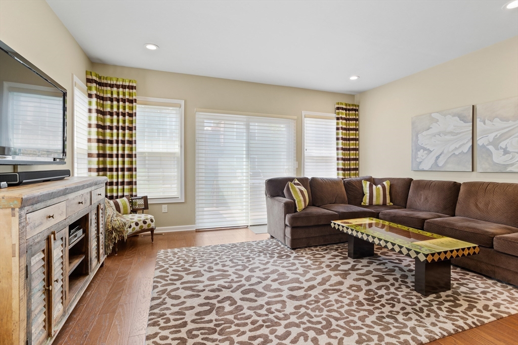 16 Greenside Lane # 16 Property Photo 15
