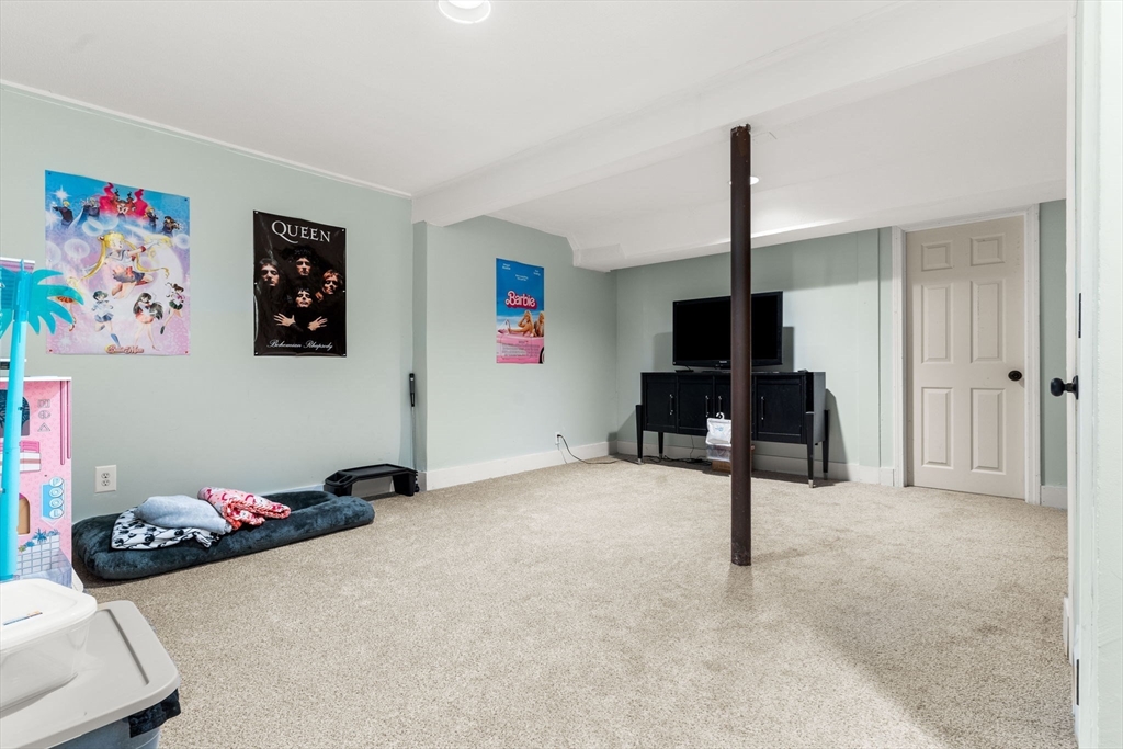30 Glen Devin St. # 30 Property Photo 24