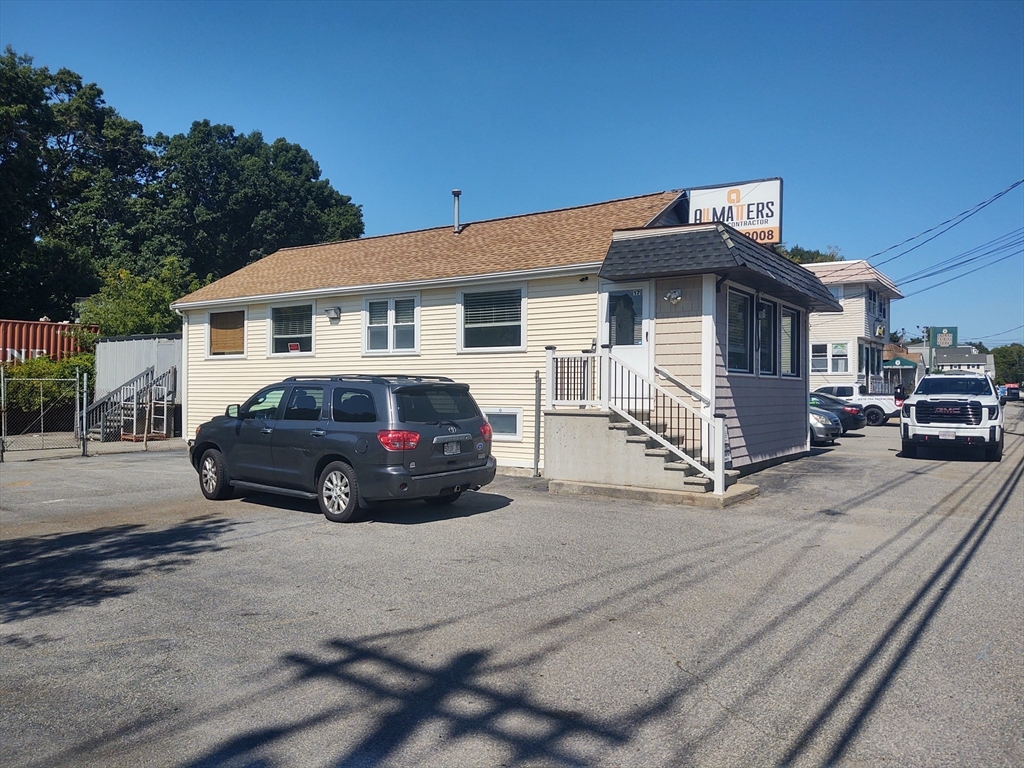 170 Main Property Photo 2
