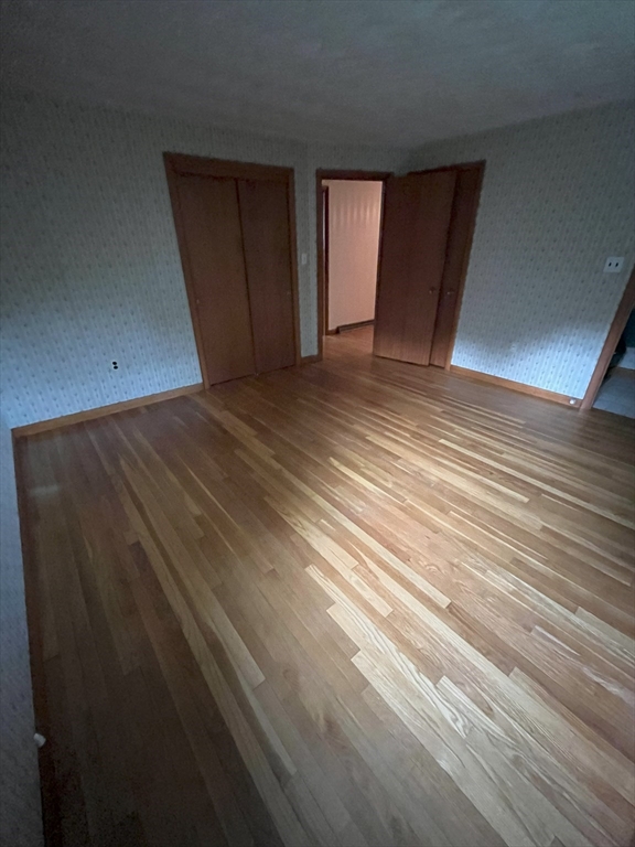61 Hovey St Property Photo 9