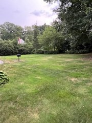 61 Hovey St Property Photo 12