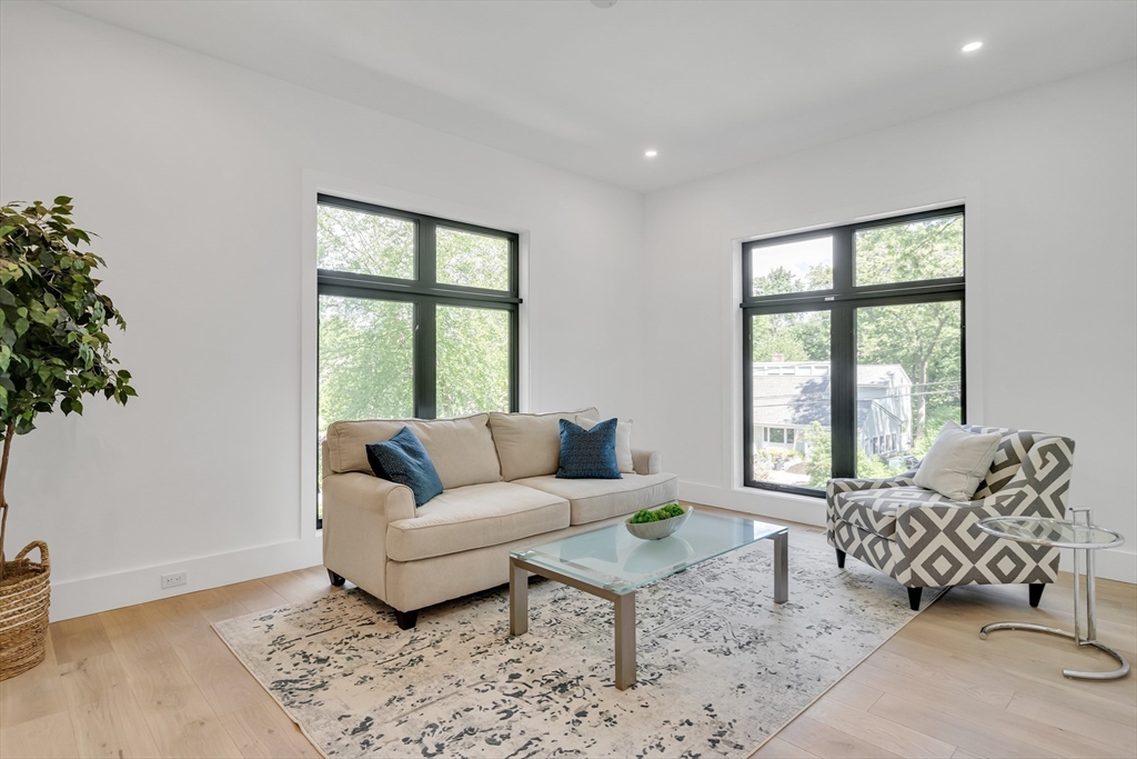 8 Winston Road Property Photo 22