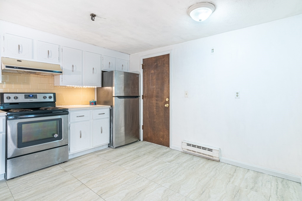 53 Swanson Ct # 11c Property Photo 11