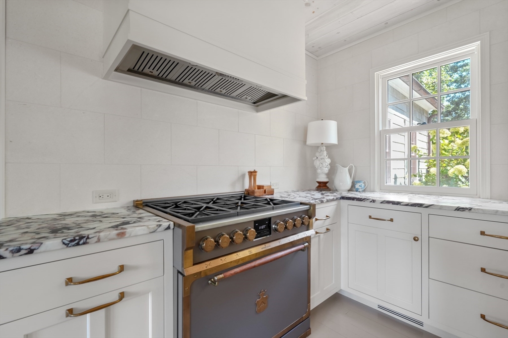 503 Sippewissett Road Property Photo 19