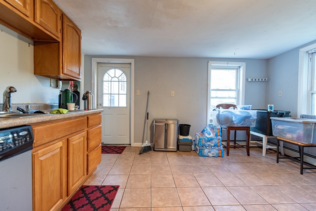 408 Cumberland Hill Rd Property Photo 20