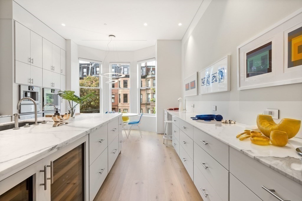 126 Marlborough St Property Photo 20