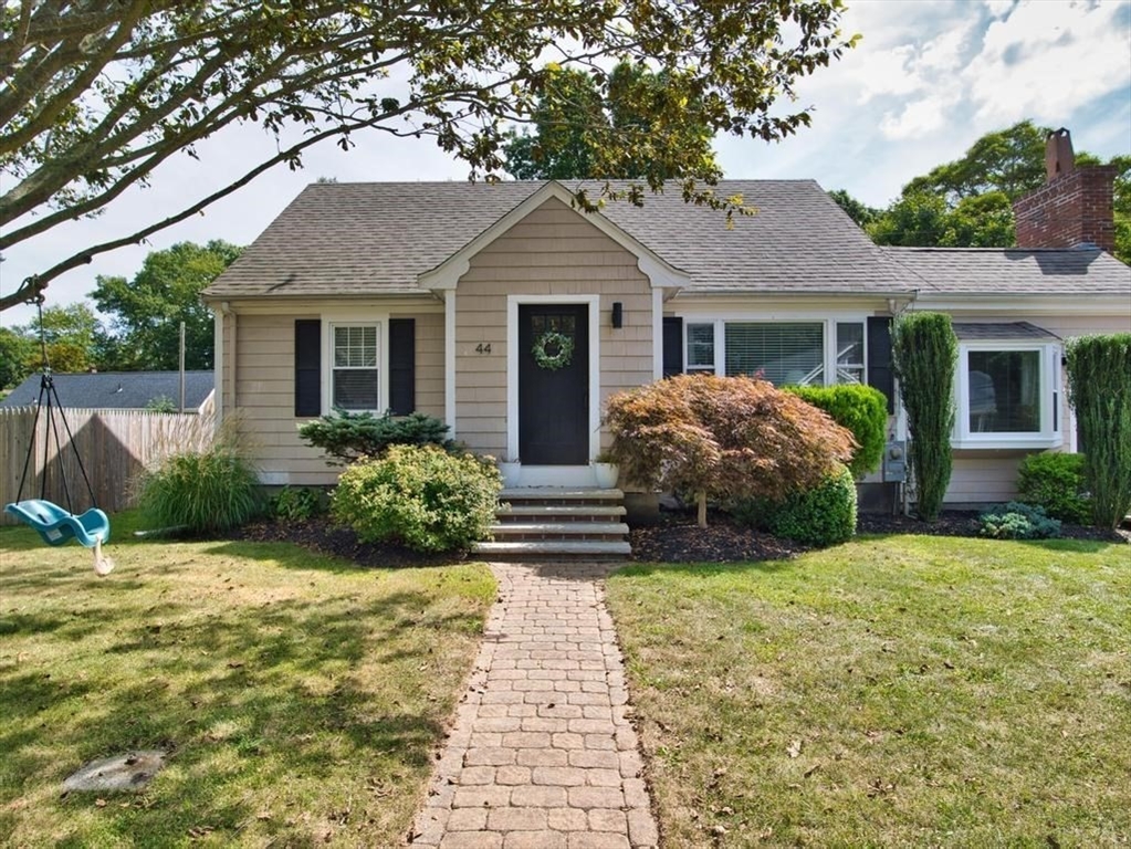 44 Bellevue St Property Photo 1