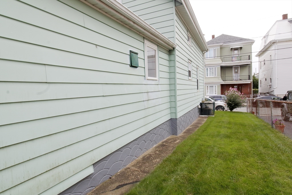 162 Jencks St. Property Photo 5