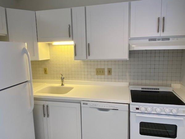 58 Temple St. # 5 Property Photo 9