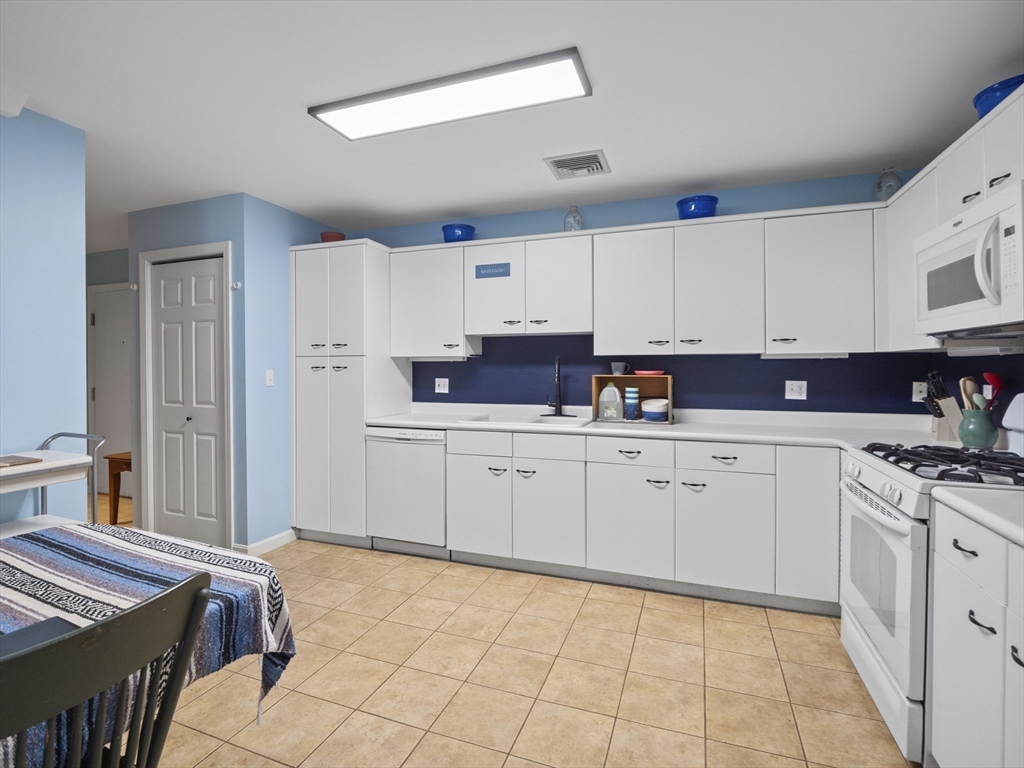 770 Salisbury # 568 Property Photo 13
