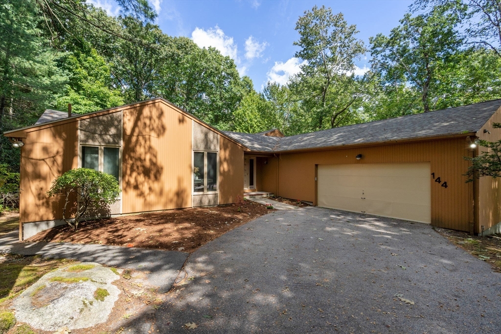 144 Brook Road Property Photo 2