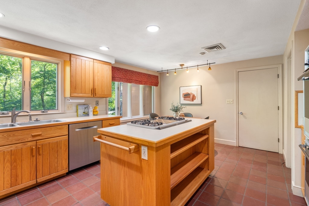 144 Brook Road Property Photo 12