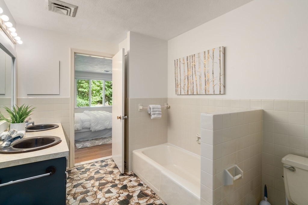 144 Brook Road Property Photo 17