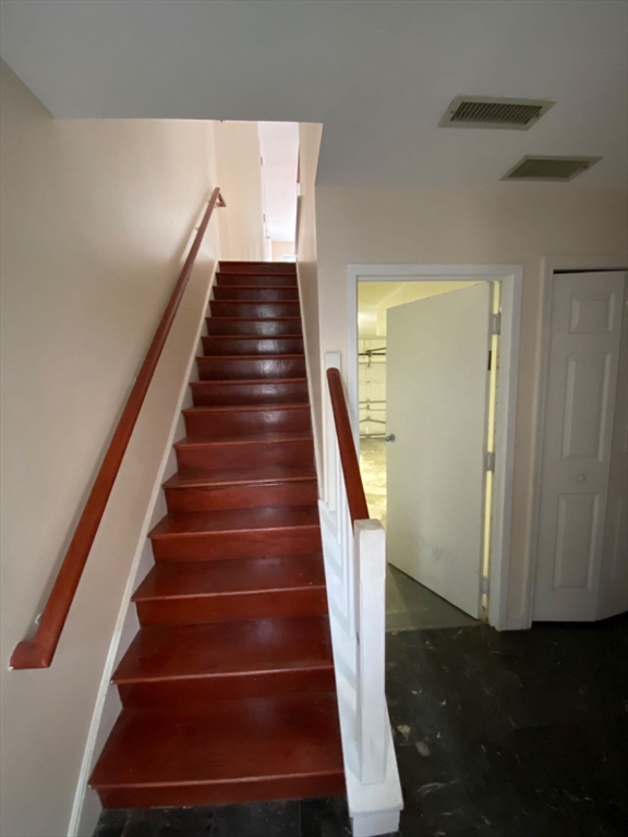 22 Chestnut St # 22 Property Photo 4