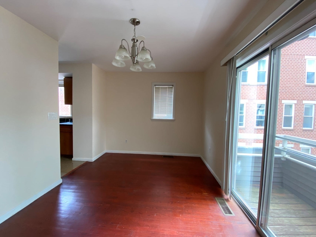 22 Chestnut St # 22 Property Photo 10