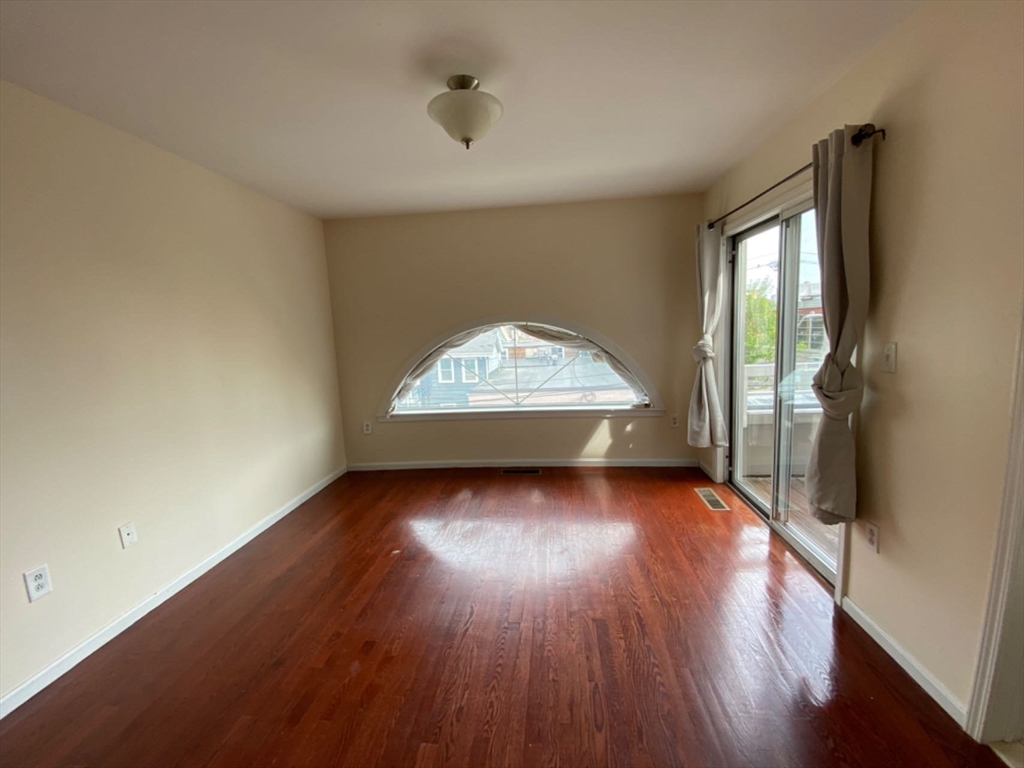 22 Chestnut St # 22 Property Photo 13