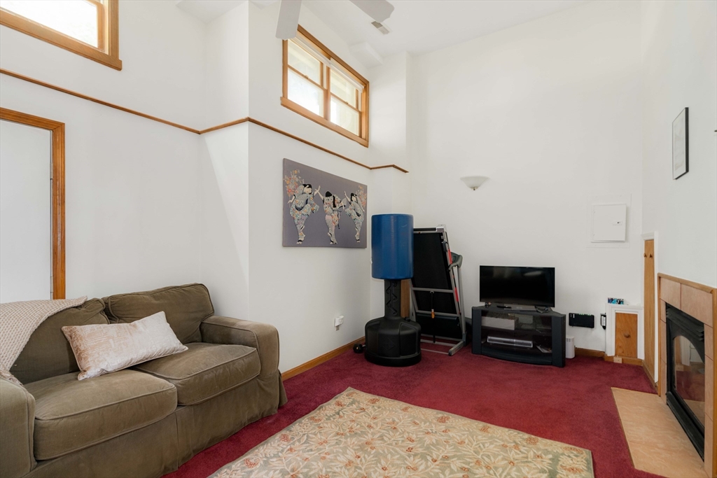 74 Tisdale Dr # 74 Property Photo 17