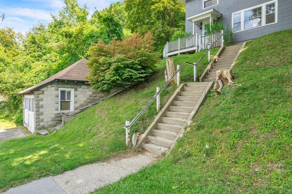 314 Church St Property Photo 6