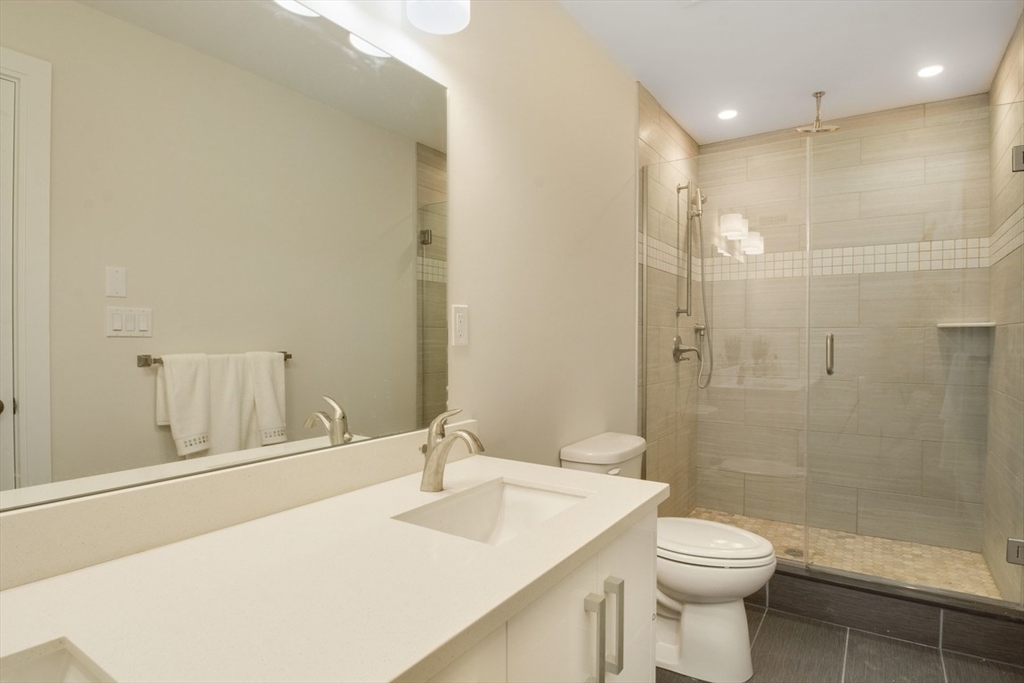 225 Dorchester St # 2 Property Photo 15