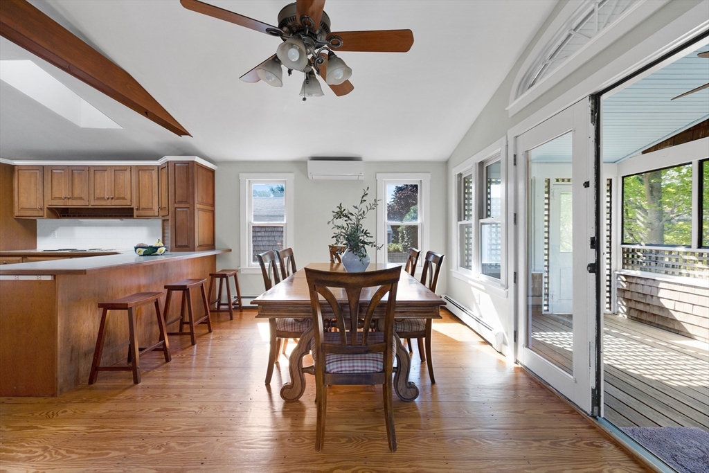 477 Hatherly Rd Property Photo 10