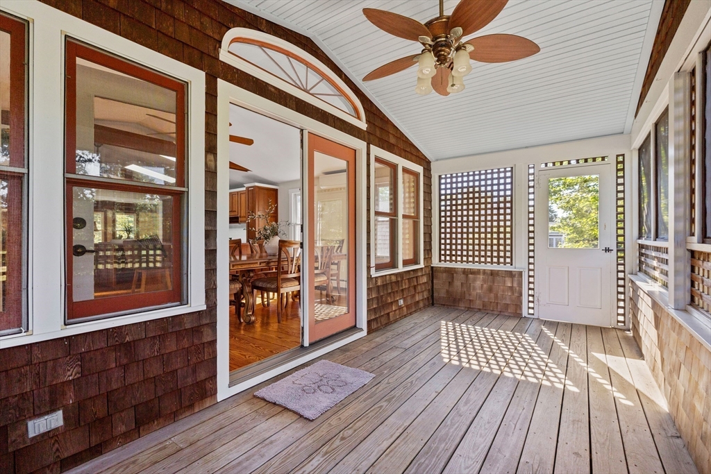477 Hatherly Rd Property Photo 11