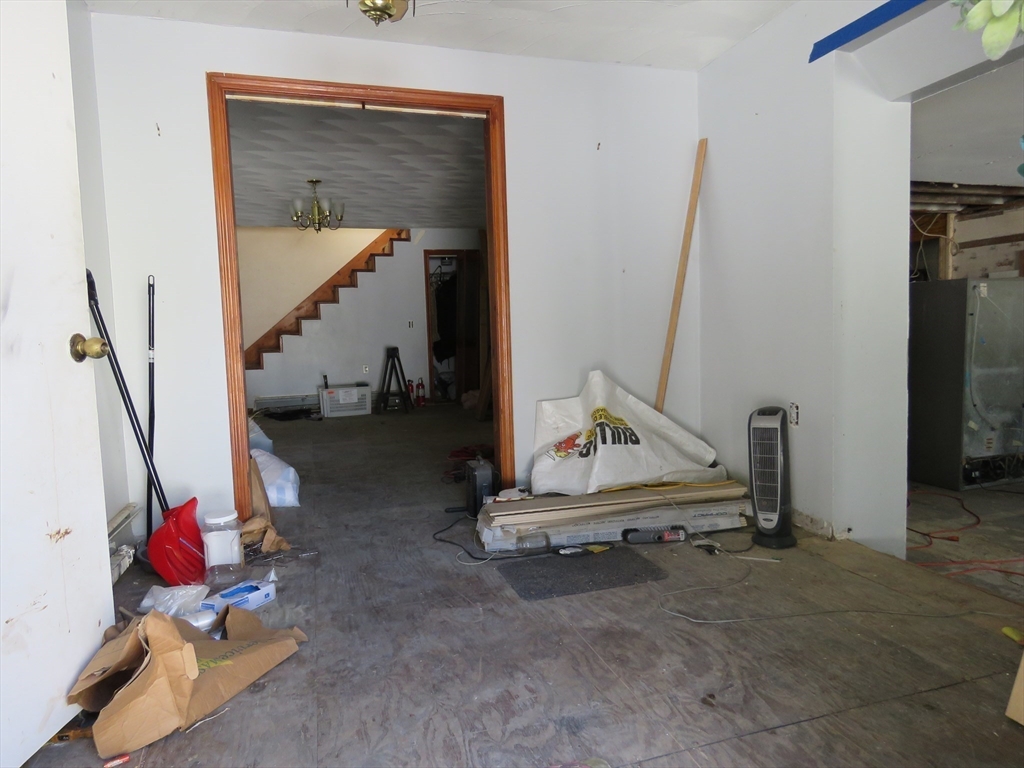314 Main St Property Photo 15