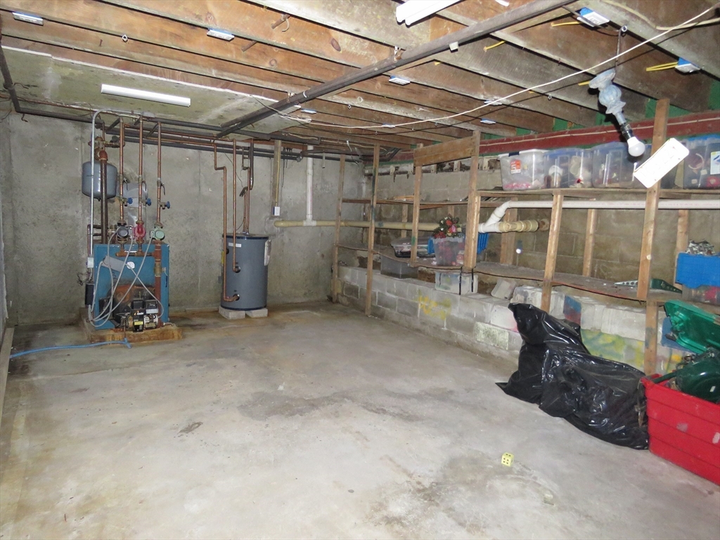 314 Main St Property Photo 25