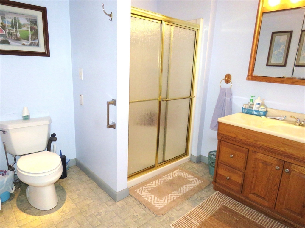 272 Washington Street Property Photo 14